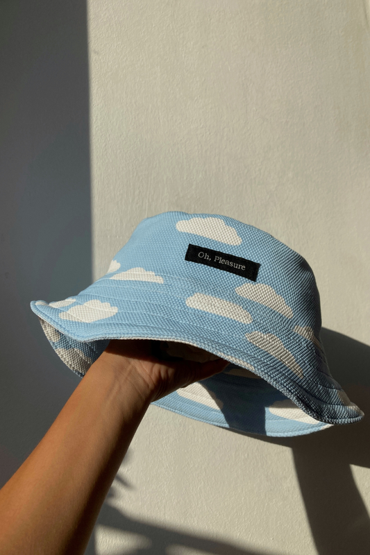 HANDMADE CLOUD BUCKET HAT